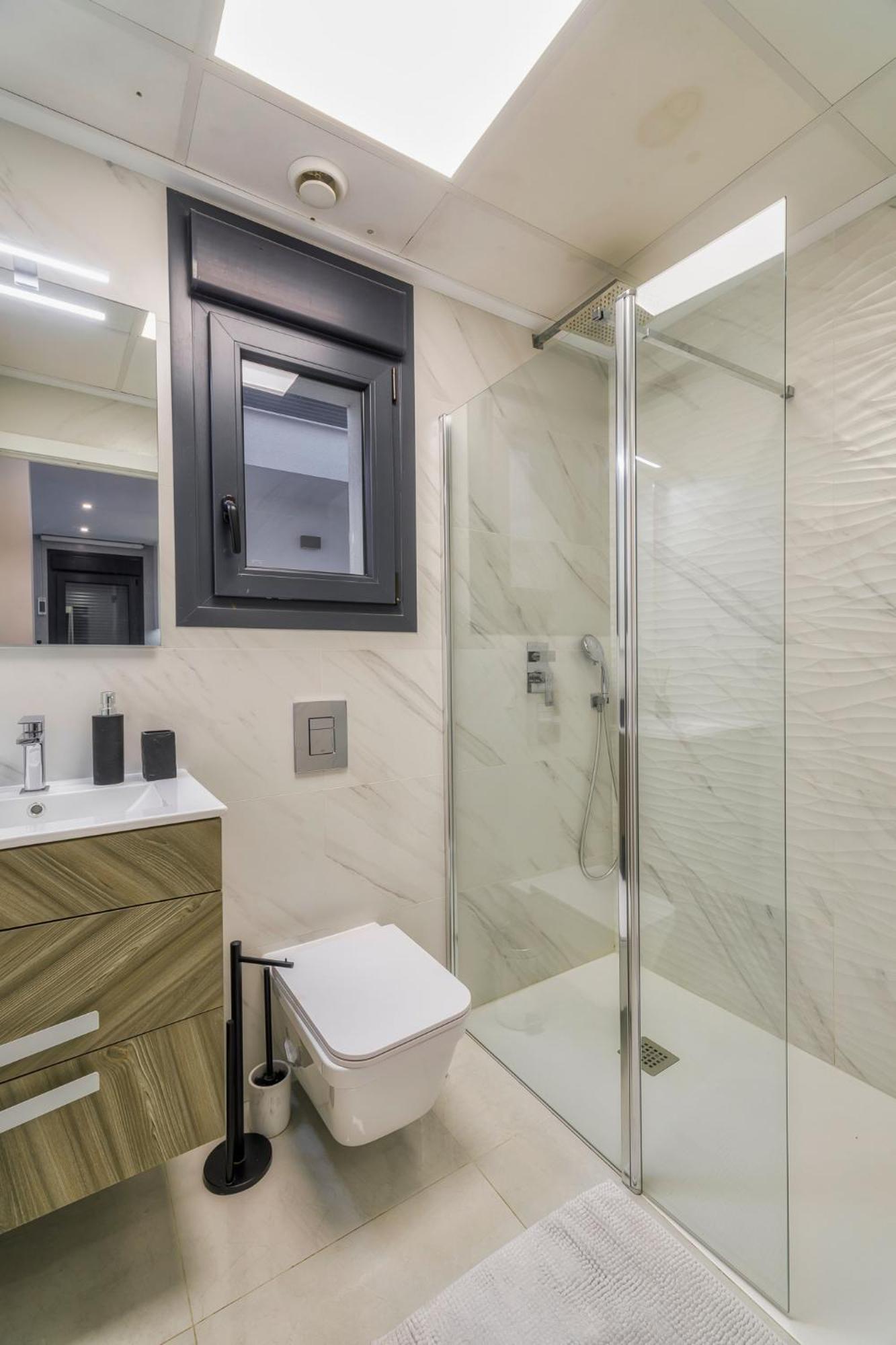 Villa White Diamond - Piscine - Plage 10 Minutes Daya Vieja المظهر الخارجي الصورة