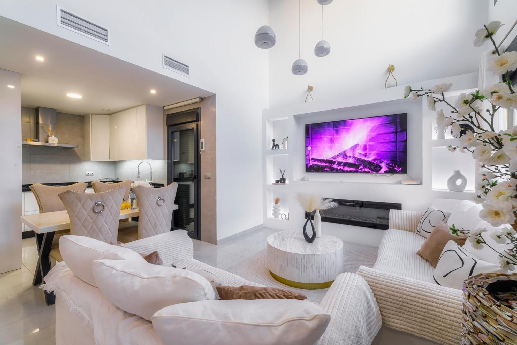Villa White Diamond - Piscine - Plage 10 Minutes Daya Vieja المظهر الخارجي الصورة